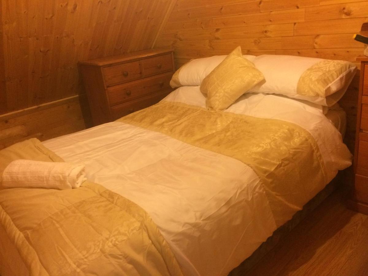 הוילה Johnswell Log House Hideaway מראה חיצוני תמונה